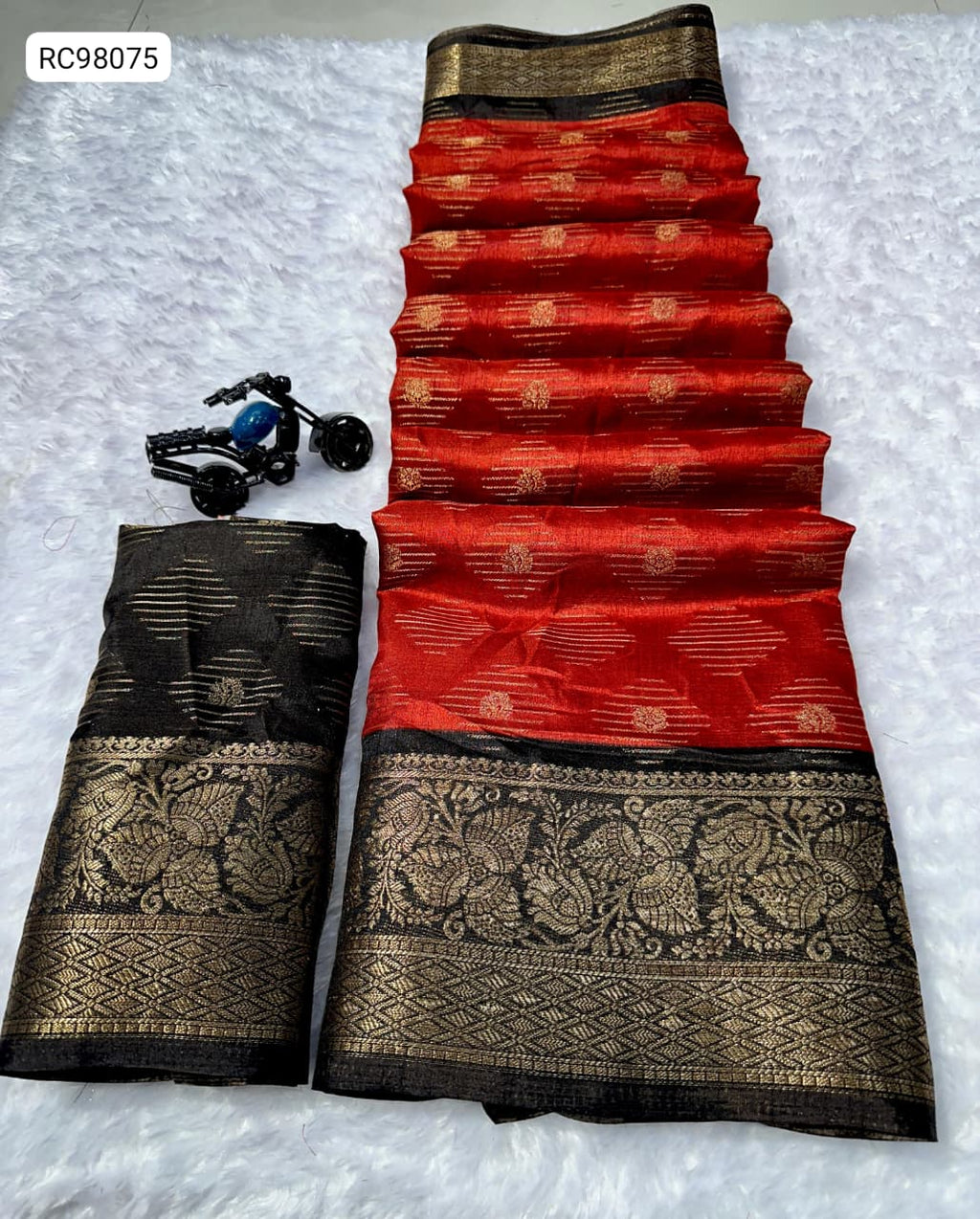 Heavy Mysore Silk Saree – Two Tone Padding Border.