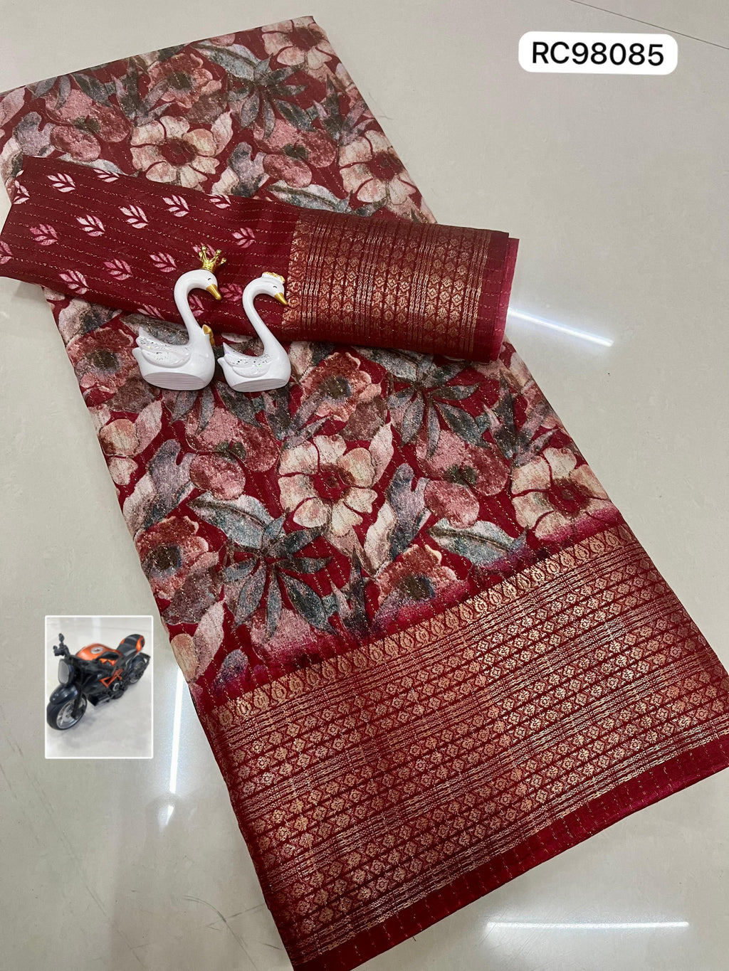 Heavy Reco Silk Saree – Floral Print & Ikkat Blouse.