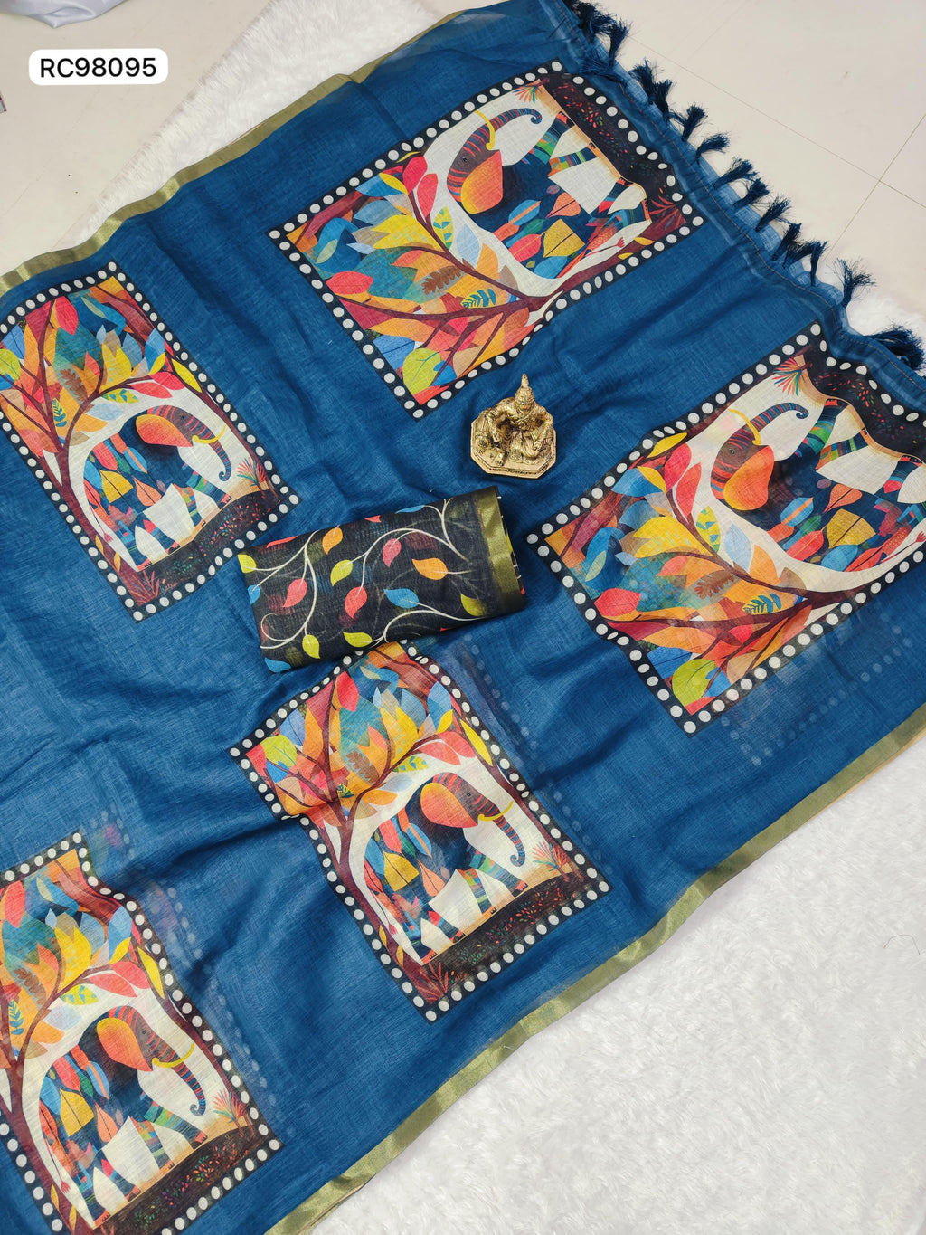 Heavy Linen Blooming Saree – Gajraj Digital Print & Gold Border.