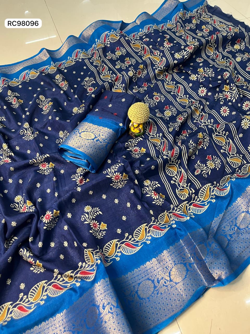 Soft Dola Silk Saree – Floral Design with Jacquard Border.