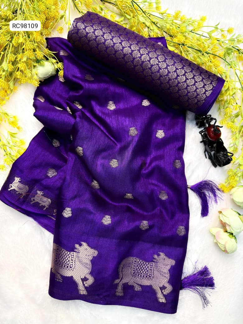 Soft Dola Silk Saree – Uniform Design with Jacquard Butti & Contrast Zari Cow Borders