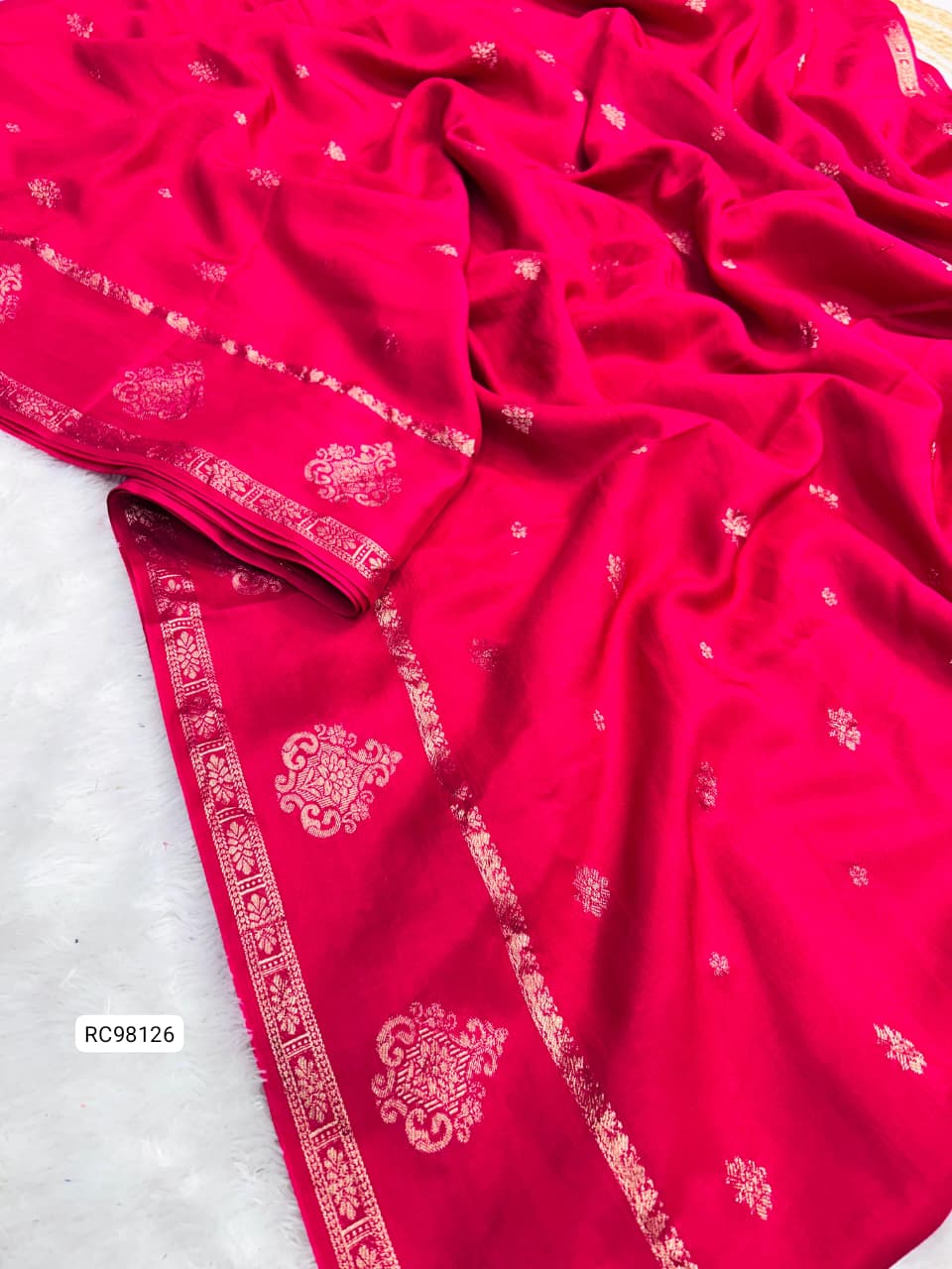 Pure Viscose Muslin Silk Saree