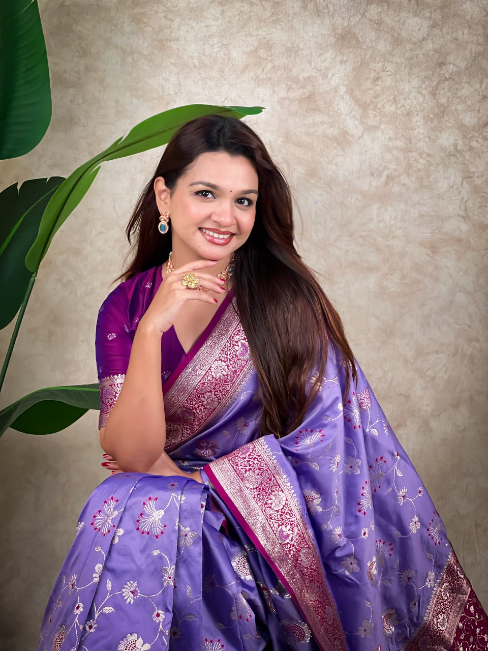 Premium Banarasi Soft Silk Saree – Meenakari Jaal