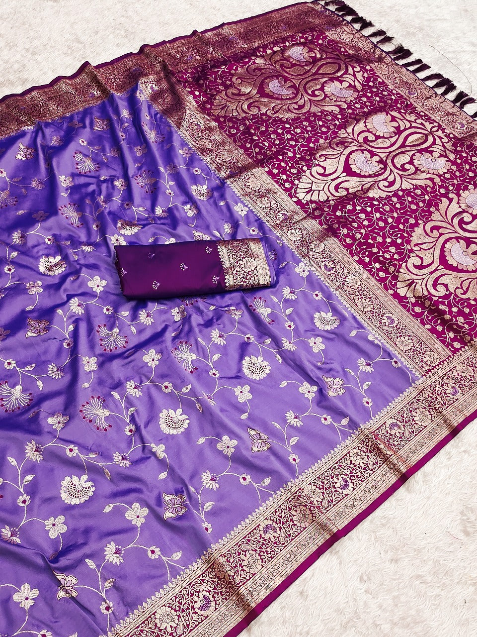 Premium Banarasi Soft Silk Saree – Meenakari Jaal