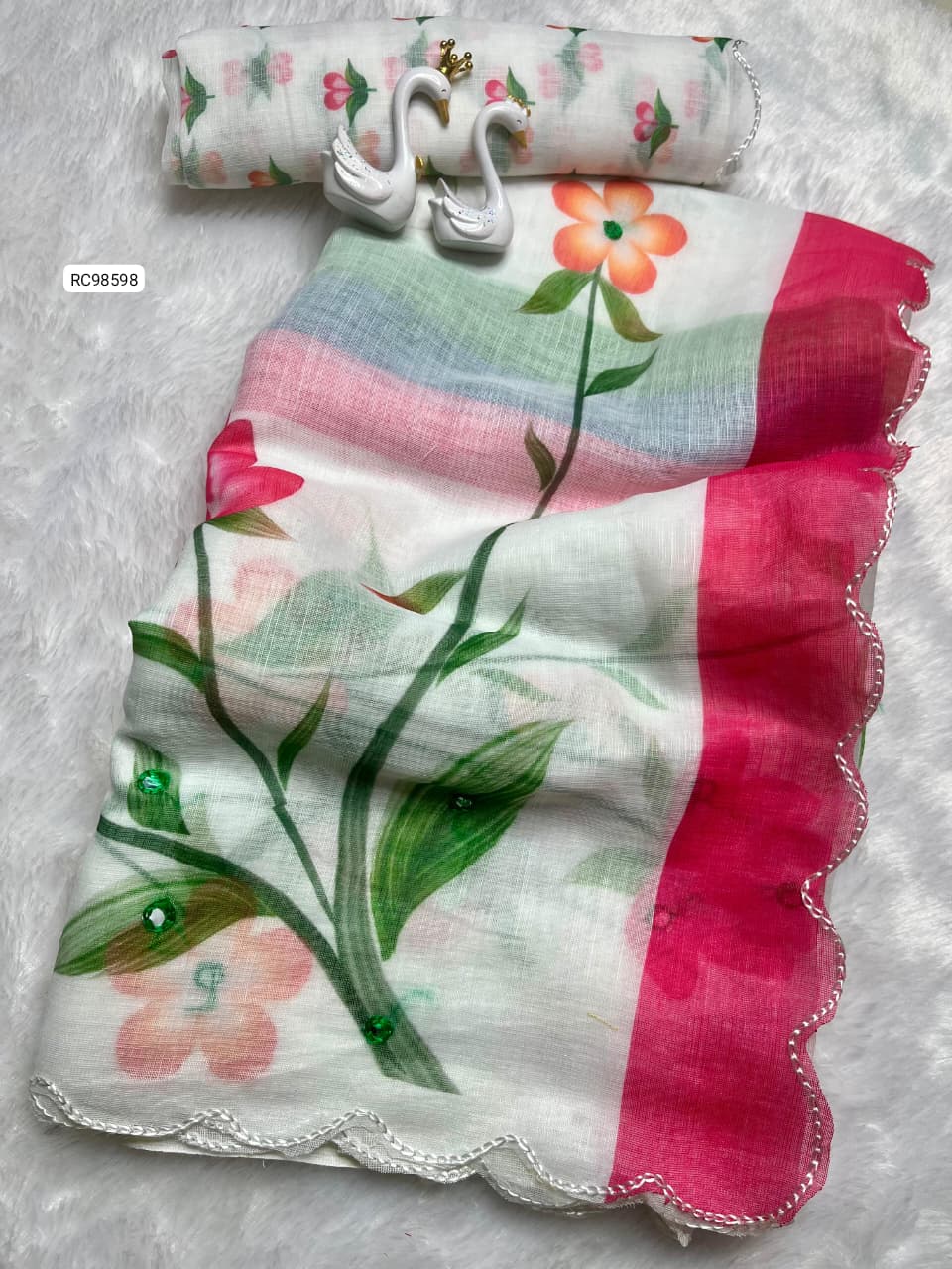Soft Linen Brush Print Saree
