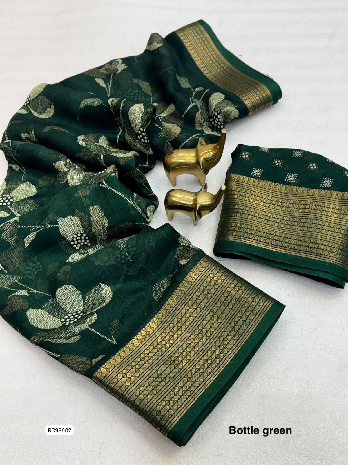 Heavy Marshmellow Jacquard Border Saree