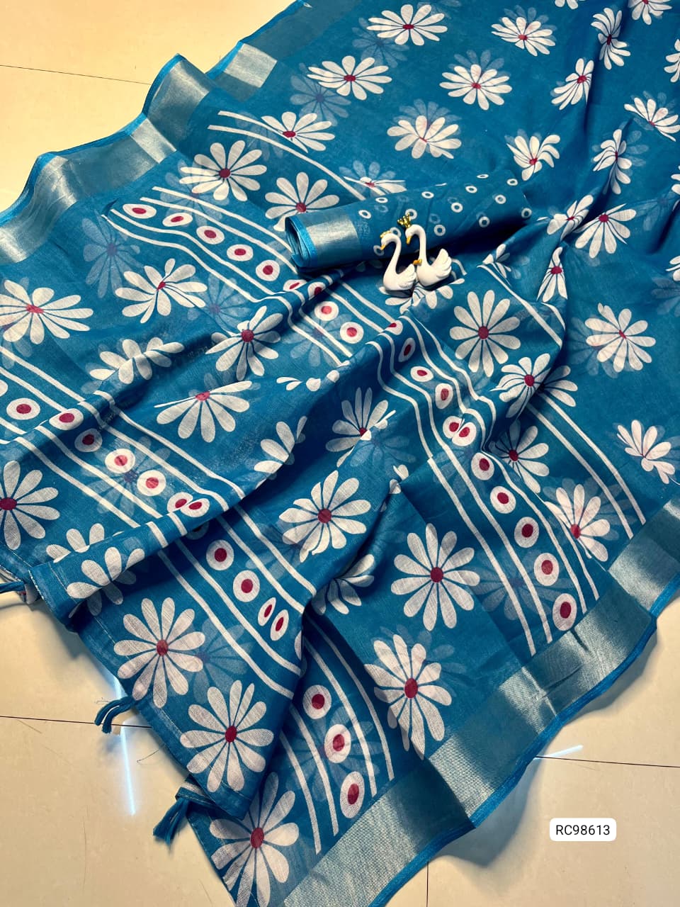 Special Fancy Collection Arrival – Soft Linen Saree