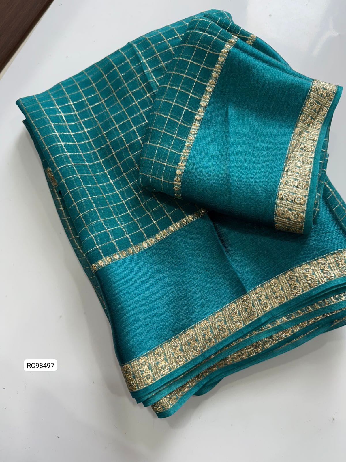 Pure Viscose Chex Saree