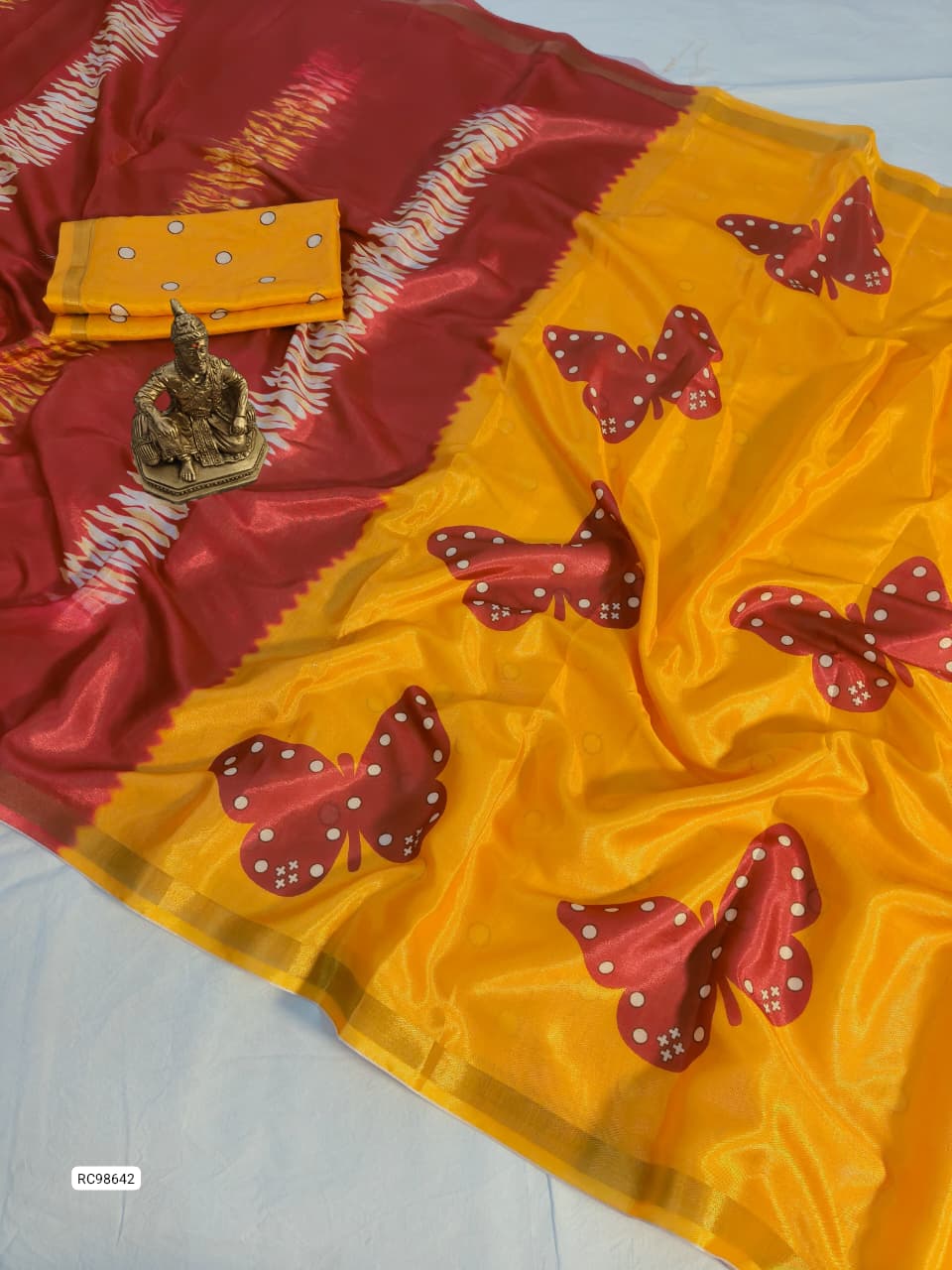 Heavy Blooming Mull Mull Cotton Saree
