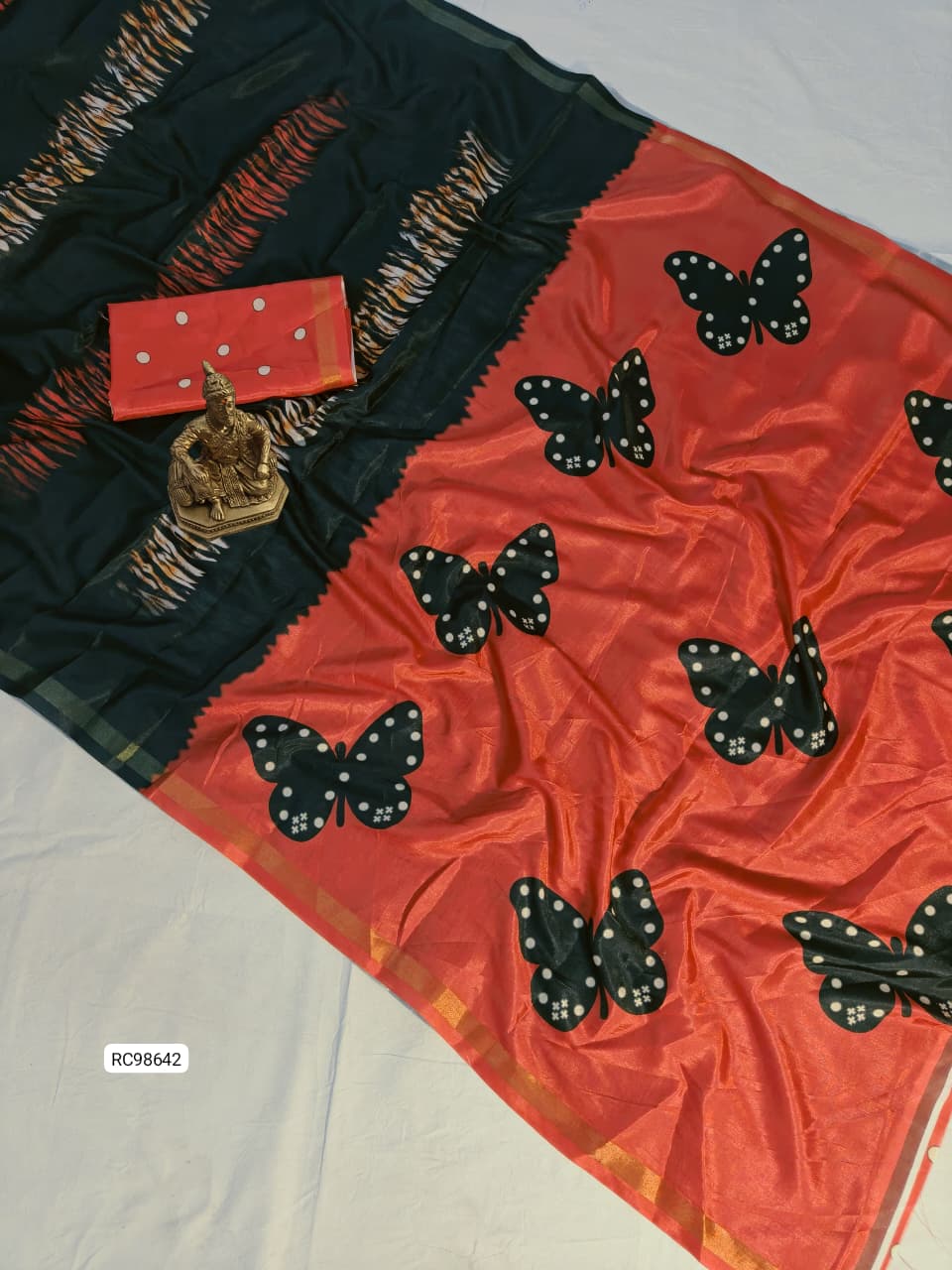 Heavy Blooming Mull Mull Cotton Saree
