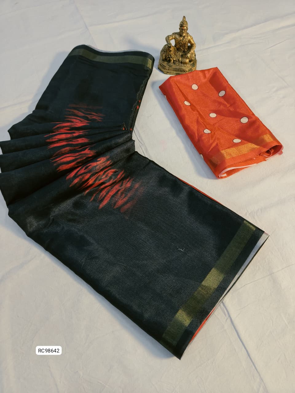 Heavy Blooming Mull Mull Cotton Saree