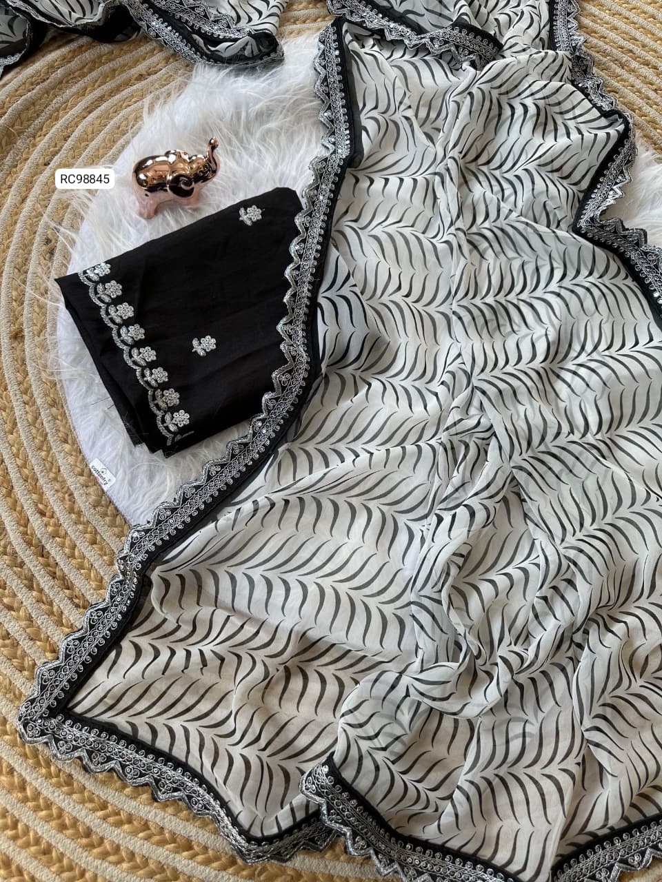 Lehriya Georgette Saree