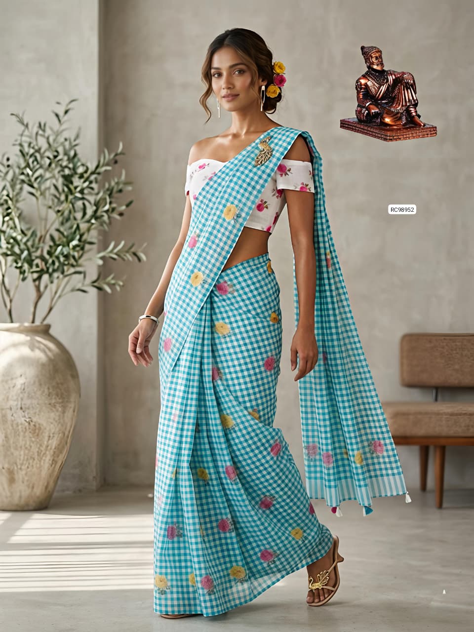 Heavy Linen Chex Blooming Saree