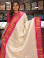 Aura Saree – Exclusive Launch
